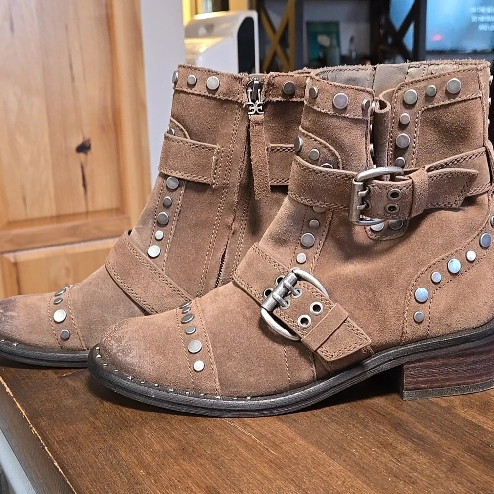 Sam Edelman Drea Studded Suede Tan Moto Boots Ladies 6.5 - Picture 2 of 10